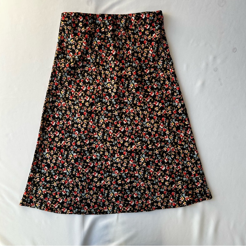 LOFT Multicolor Floral A-Line Skirt